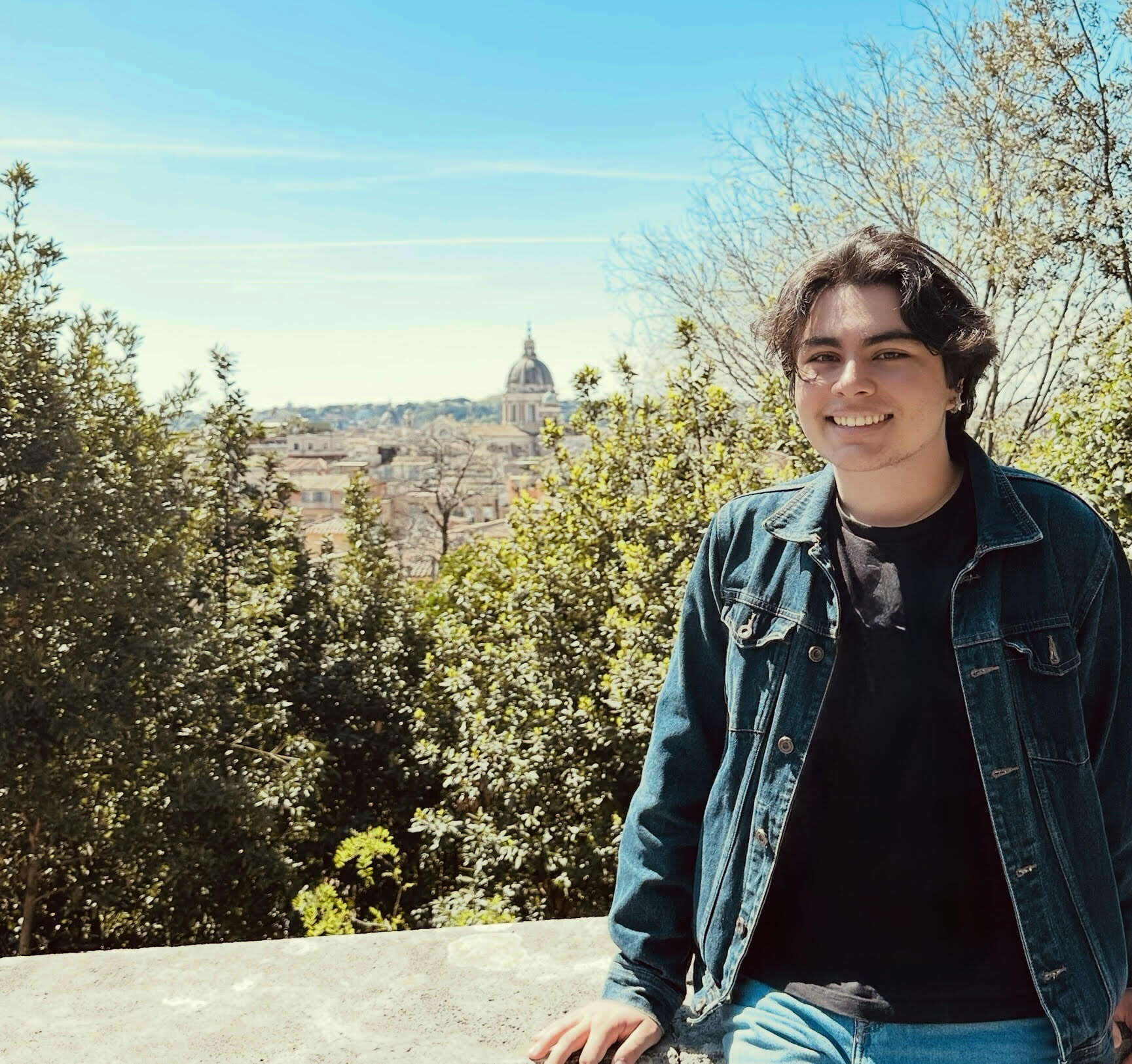 Michele Bradascio : Volunteer